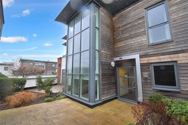 Thumbnail Flat for sale in Park Way, Newbury, Berkshire