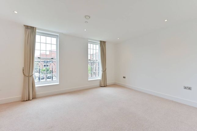 Terraced house to rent in Upper Richmond Road, Barnes, London