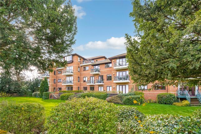 Flat for sale in Ray Mead Road, Maidenhead, Berkshire