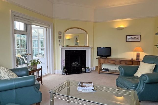 Flat for sale in Bickwell Valley, Sidmouth
