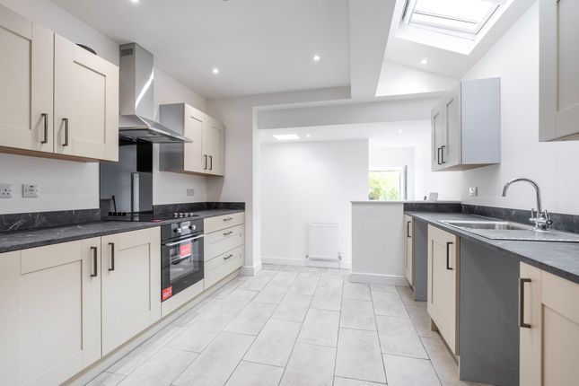 12 Hotblack Road, Norwich photo 3