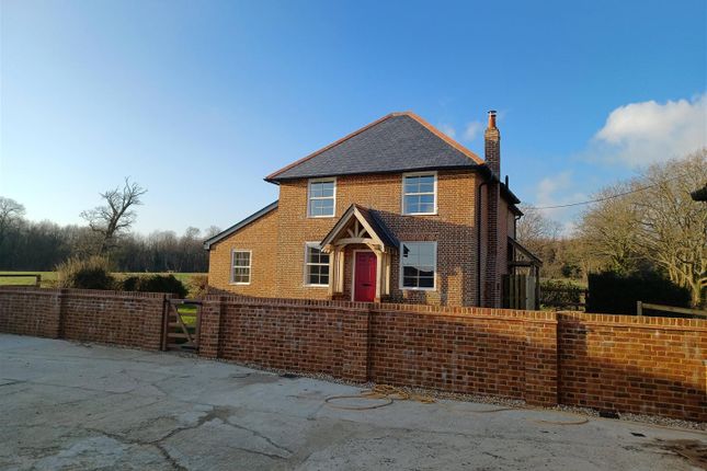 Detached house to rent in Southwick, Fareham