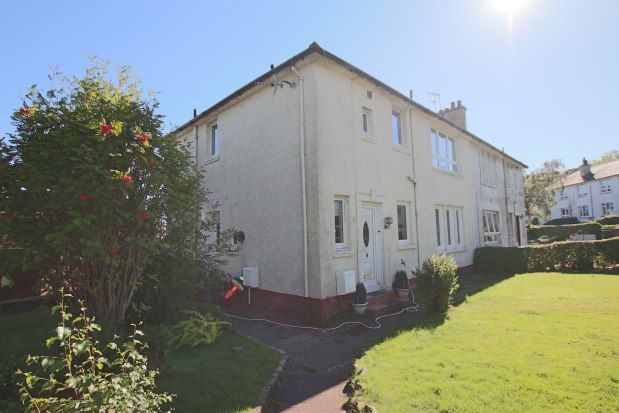 2 bed flat to rent in Chestnut Drive, Clydebank G81