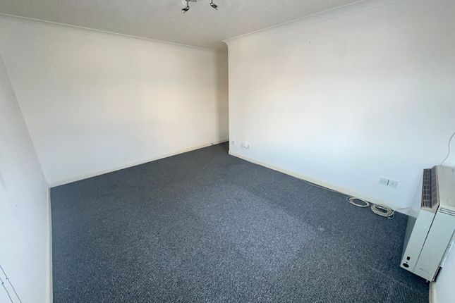 Flat for sale in Cleve Terrace, Ilsham Road, Torquay
