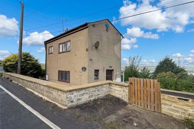 Bog Green Lane, Huddersfield photo 3