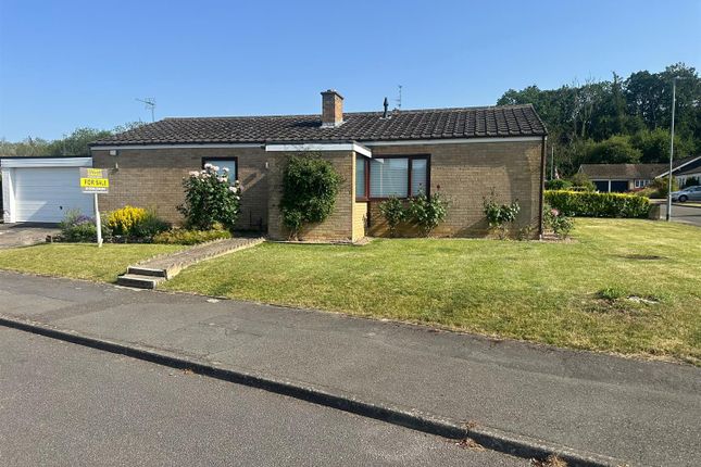 3-bed bungalow on Coldermeadow Avenue, Corby, £335,000