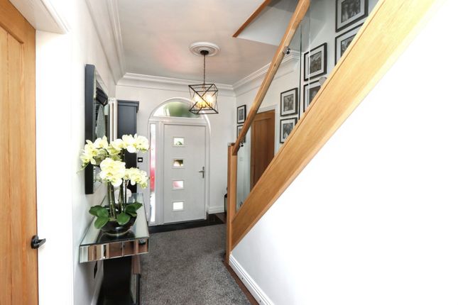 21, Broom Lane, South Yorkshire photo 4