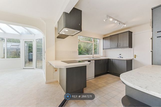 Kitchen &amp; Breakfast Room