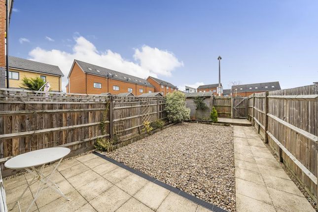 End terrace house for sale in Kennet Island, Reading