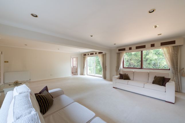 1, Maryrose Way, London photo 4