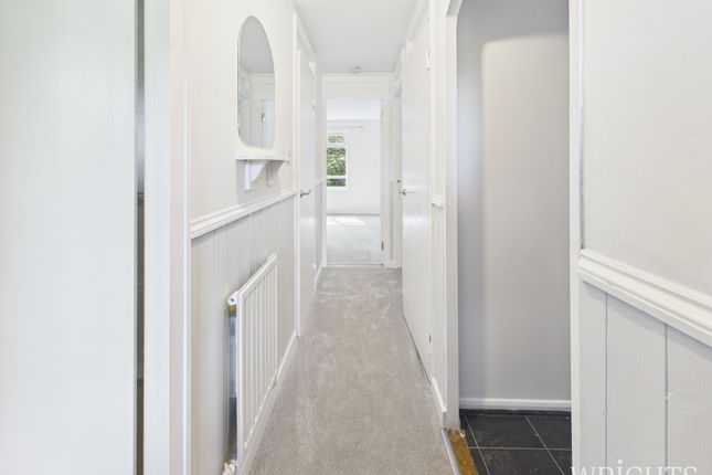 23, ALDBURY GROVE, WELWYN GARDEN CITY photo 3