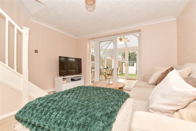 Warwick Place Langdon Hills, Basildon photo 4
