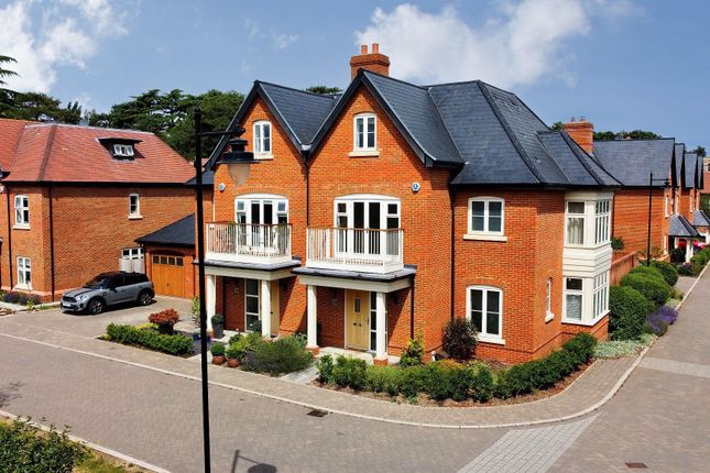 Thumbnail Semi-detached house for sale in Laychequers Meadow, Taplow, Maidenhead