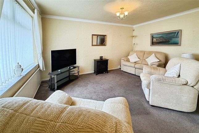 6, Worcester Road, Swinton photo 4