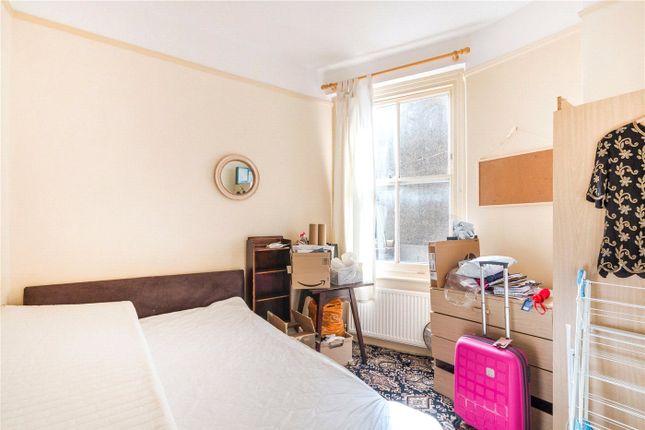 Flat 37, Fairlawn Mansions,, New Cross Road, New Cross photo 4