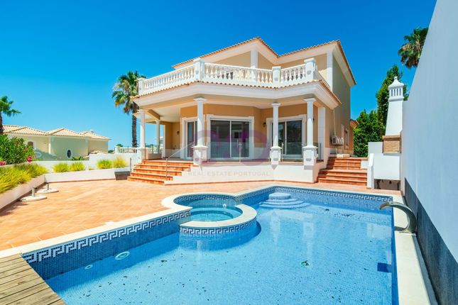 Villa for sale in Vale De Lobo, Almancil, Algarve