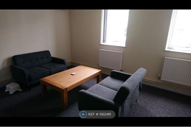 Thumbnail Flat to rent in The Square, Kenilworth