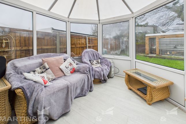 11, Ulverston Avenue, Doncaster photo 4