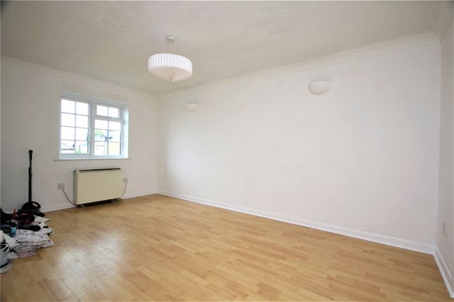 Flat 3, Applesham Court, 140, South Street, West Sussex photo 5