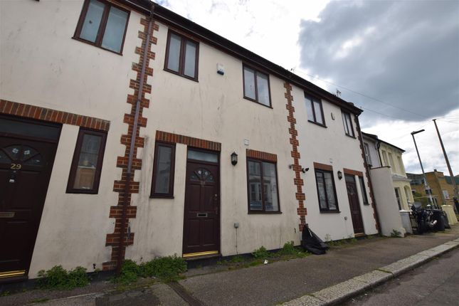 Thumbnail Terraced house to rent in Mann Street, Hastings