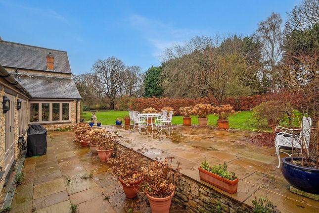 Country house for sale in Croughton Brackley, South Northamptonshire