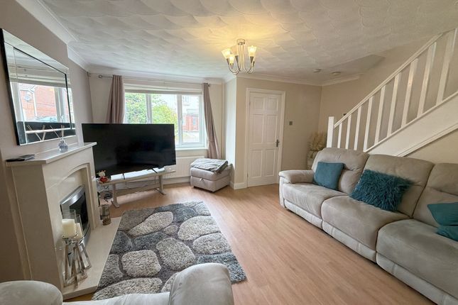 20, The Ferns, Preston photo 2
