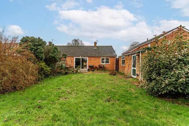 185 West Acre Drive, Norwich photo 2