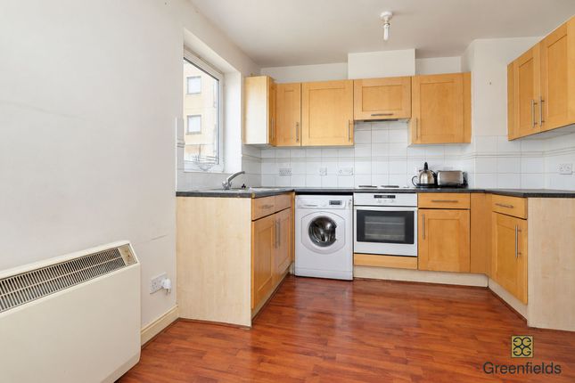 3 Hull Place, London photo 3