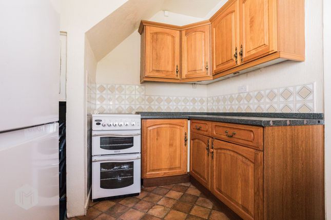 110 Breightmet Drive, Bolton photo 4