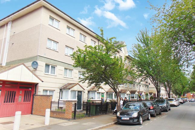 Thumbnail Flat for sale in Fords Park Road, Canning Town, London