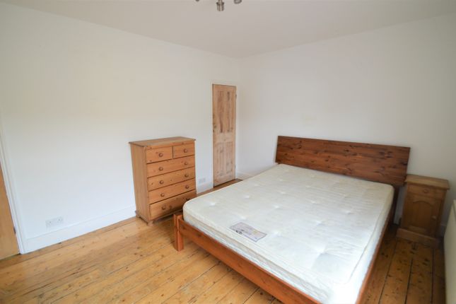 44, Admaston Road, London photo 4
