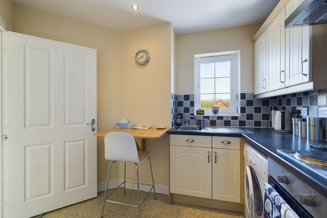 Flat for sale in Holt Close, Singleton, Ashford