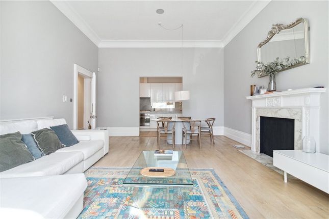 Flat for sale in Redcliffe Gardens, London