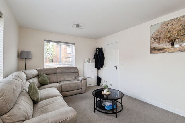 11, Cohen Avenue, Manchester photo 4