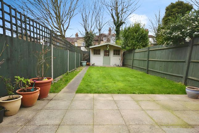 Hamilton Road, Wimbledon photo 4