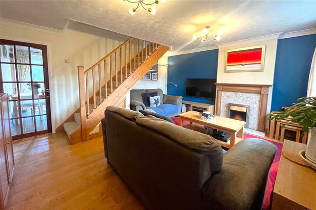 12a, Ennerdale Grove, Surrey photo 2