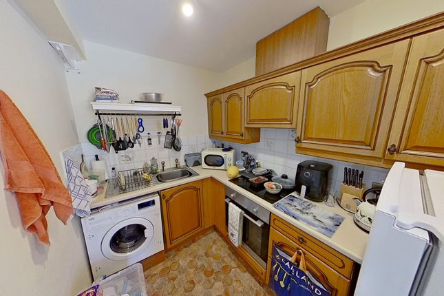 26, High Street, Keighley photo 2