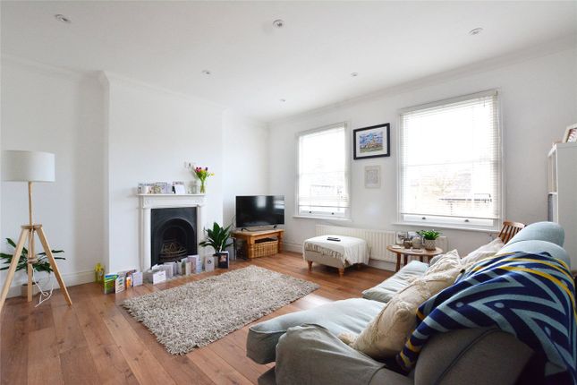 Flat to rent in Quentin Road, Lewisham