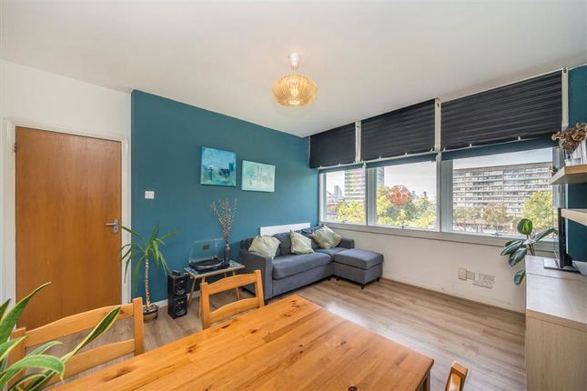 Apartment 165, Metro Central Heights, 119, Newington Causeway, London photo 4