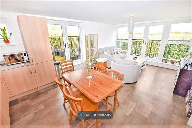 Summers Hill Drive, Papworth Everard, Cambridge photo 3