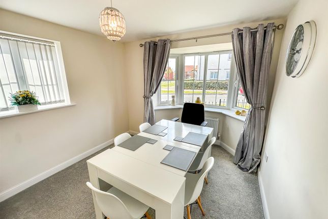 36, Aintree Road, Corby photo 4