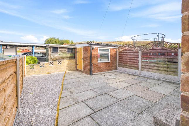 7, Ashbourne Close, Rochdale photo 4