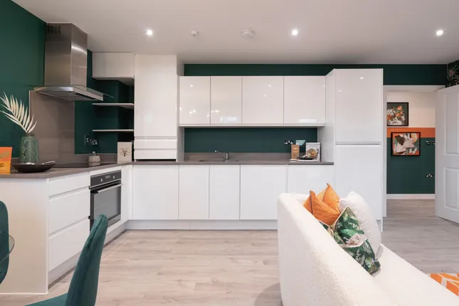 Persimmon Homes - Valley Park
