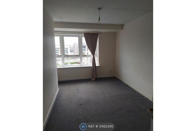 Flat  No Camden Terrace, Glasgow photo 4