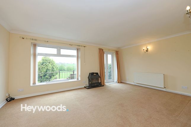44a The Bridle Path, Crewe photo 4