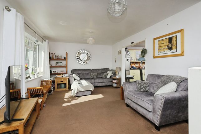 15, Hayward Road, Lewes photo 3