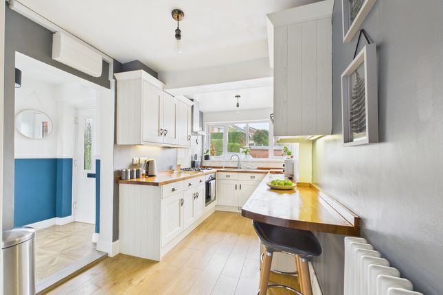 28a, Heath Field Road, BEWDLEY photo 2