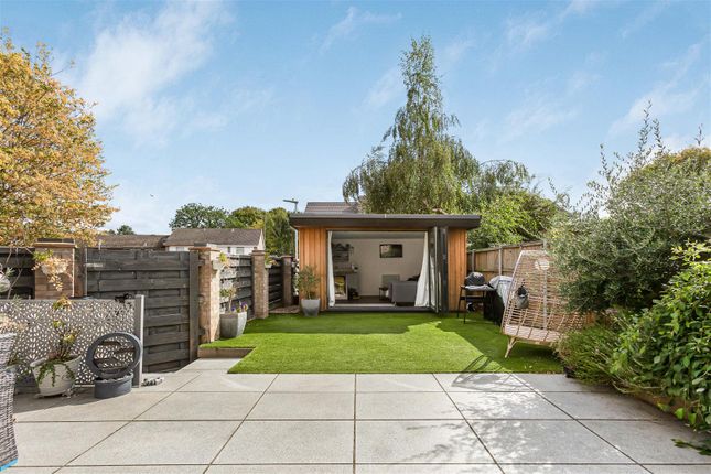1, Westfield Court, St. Albans photo 4