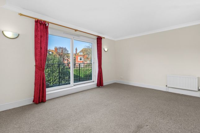 15 Greenwich House, 10-12 Chesterfield Road, Eastbourne photo 2