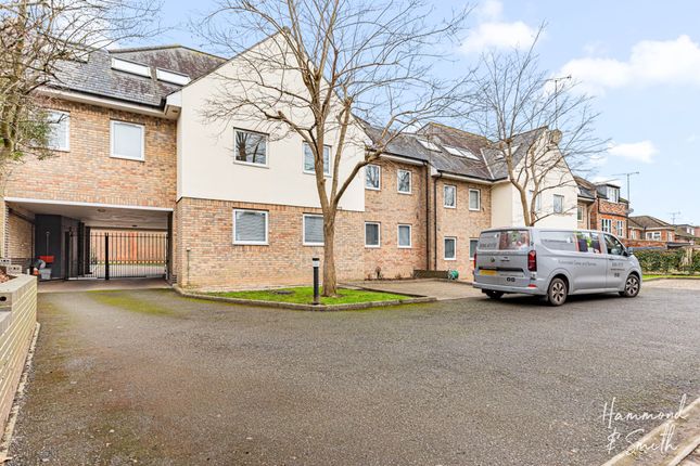 Flat 6, Alexander Court Crows Road, Epping photo 4